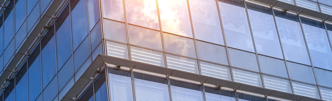 UV-Resistant Glass Experts in Casselberry